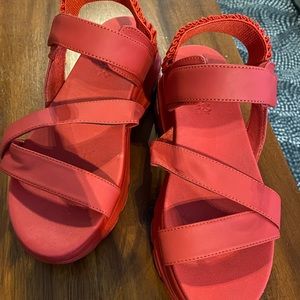 Red platform sketchers strap sandals
